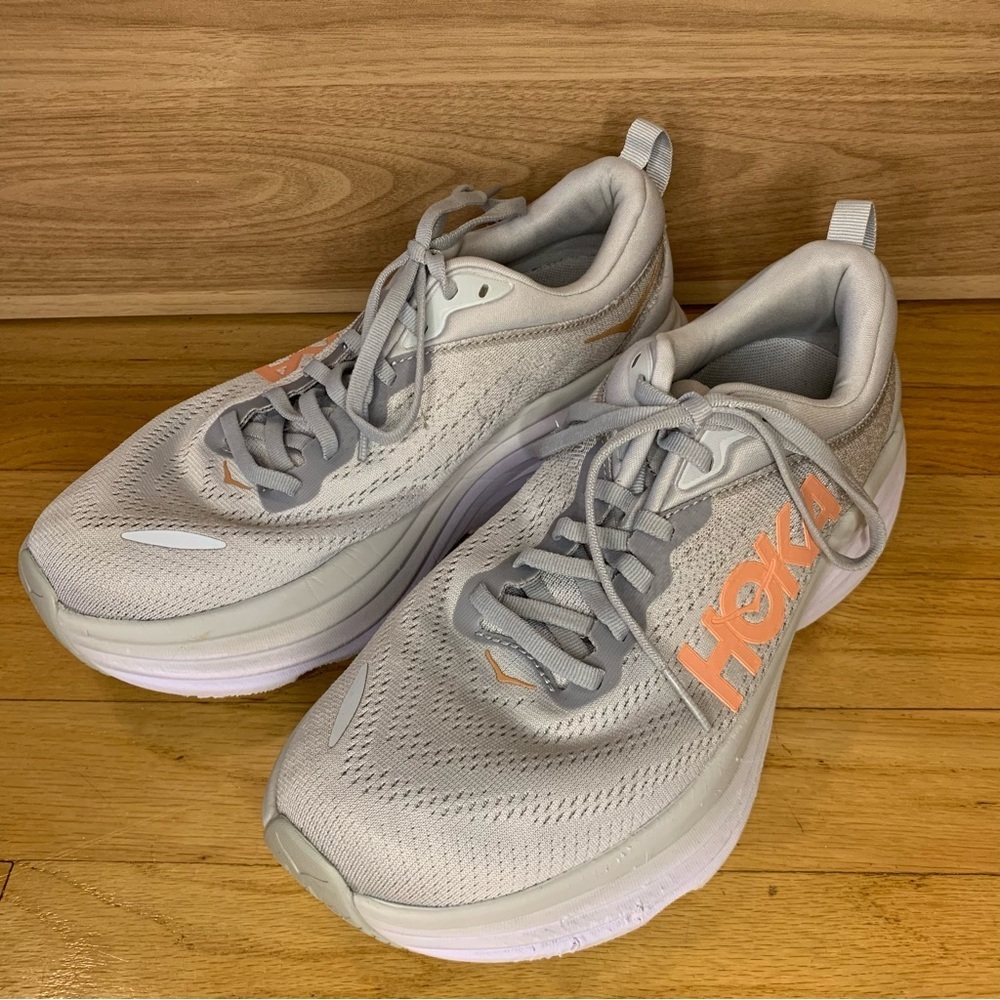 Hoka Bondi 8 Women's Sneakers in Gray - Size 8.5 Wide